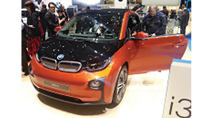 Παρουσίαση του ηλεκτρικού BMW i3. Παρουσίαση του ηλεκτρικού BMW i3.